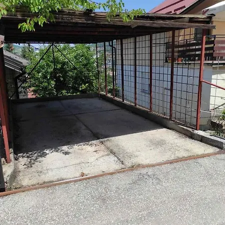 公寓 Apartman Adna